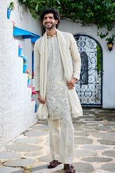 buy embroidered kurta set