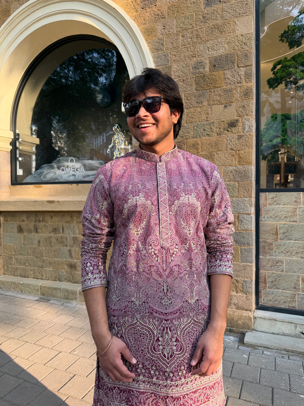 buy embroidered kurta set men