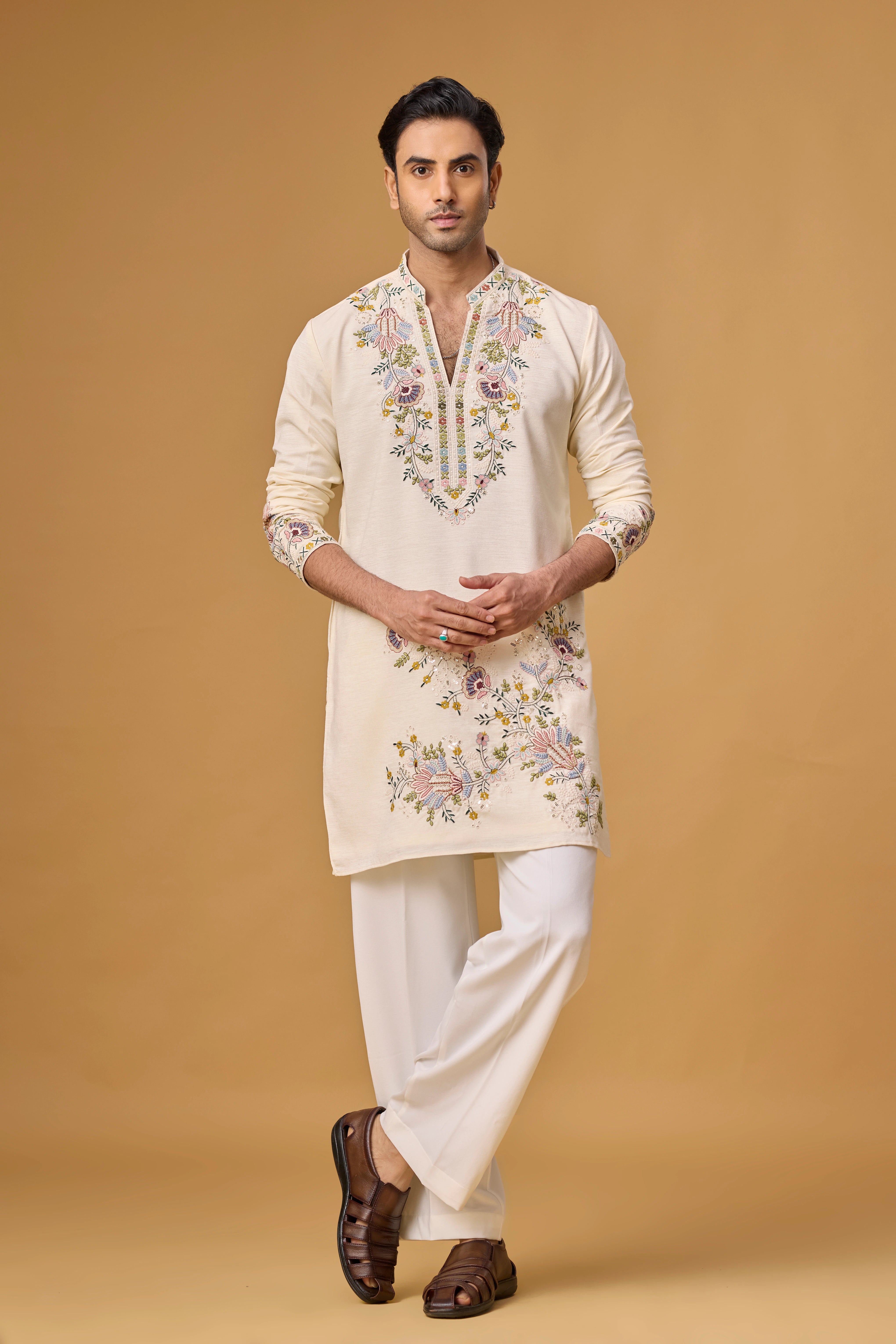 Off White Floral Heritage Embroidered Kurta Set