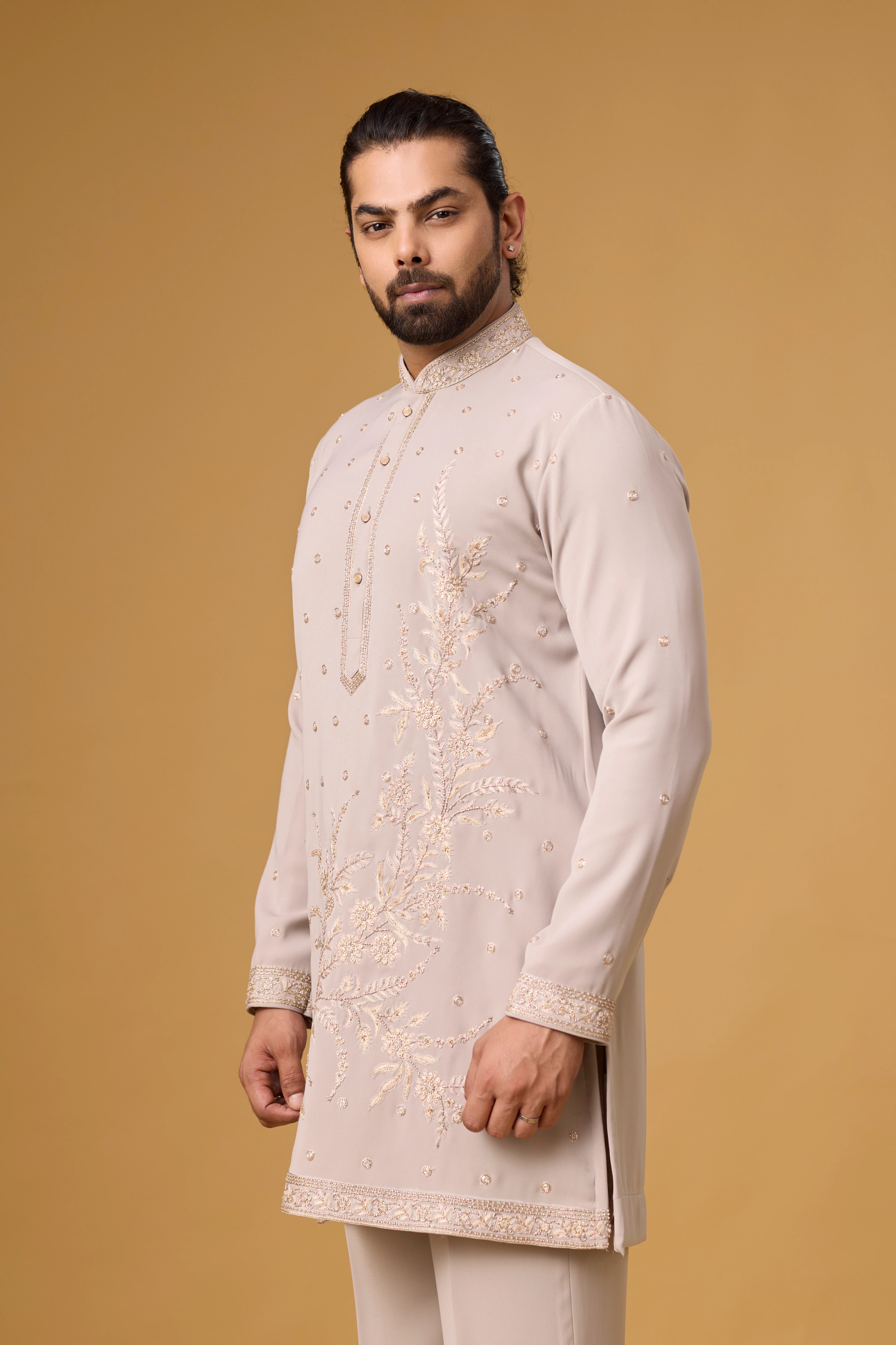Ivory Botanical Embroidered Kurta Set