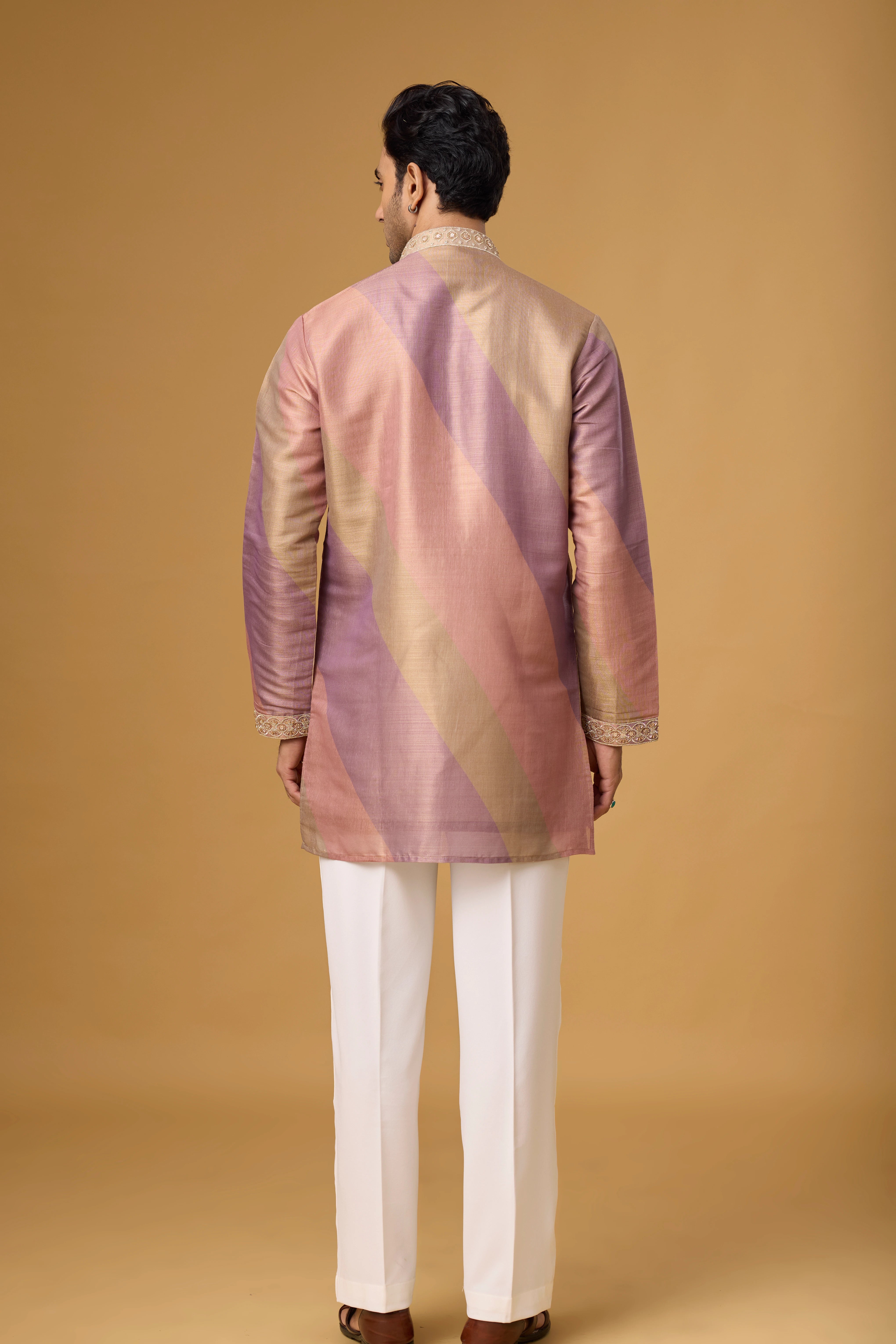 Rosé Heritage Geometric Embroidered Kurta Set