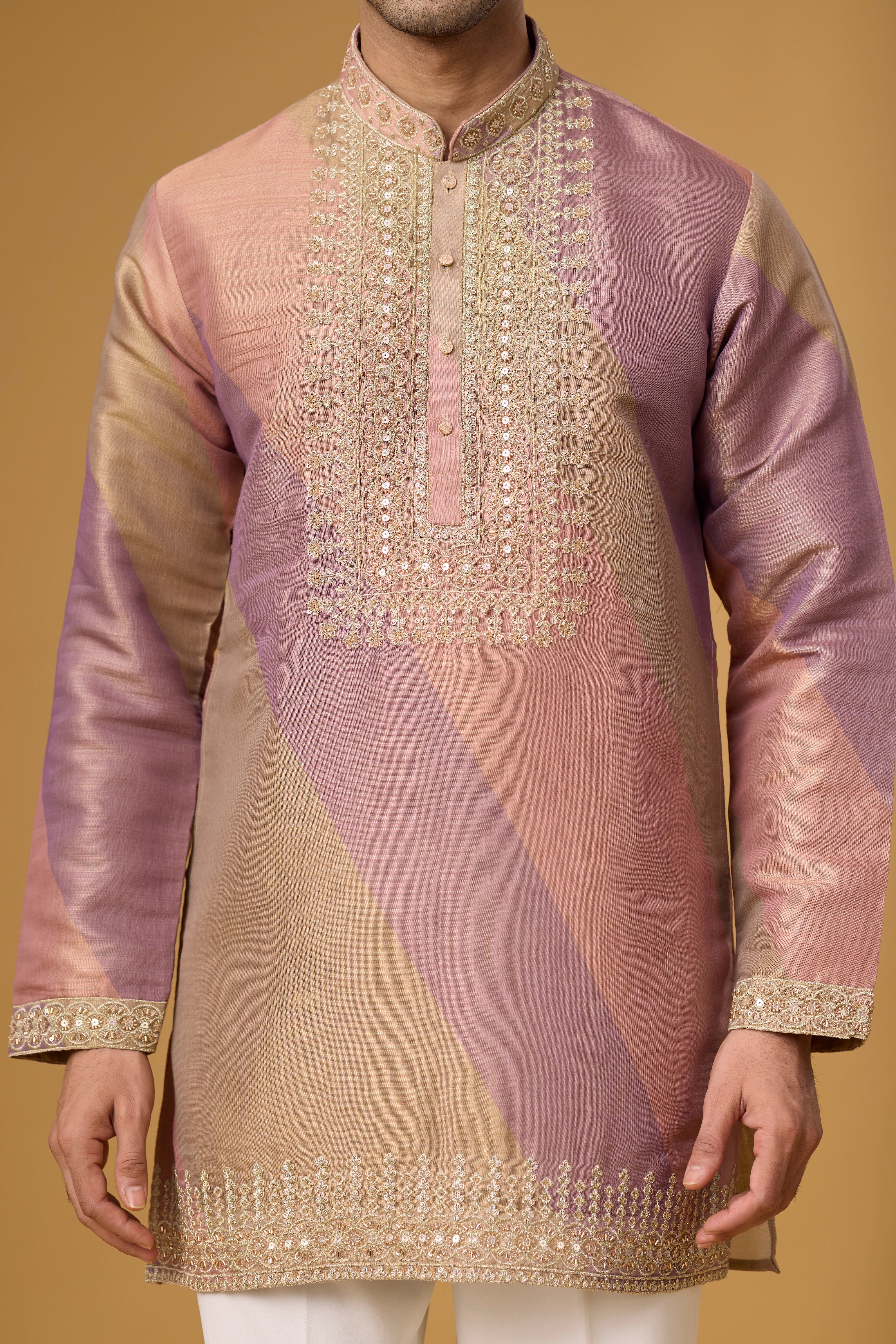 Rosé Heritage Geometric Embroidered Kurta Set
