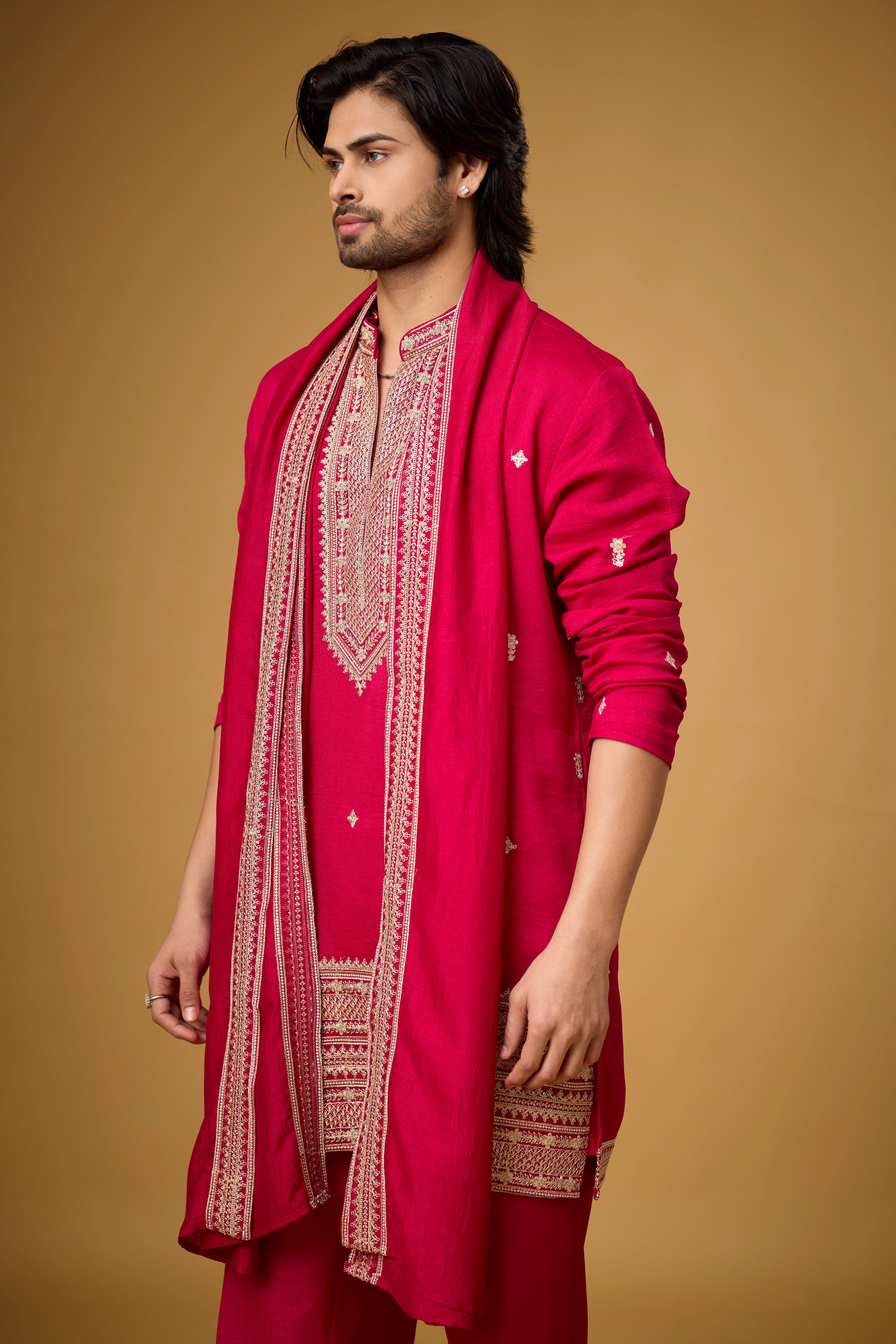 Royal Fuchsia Embroidered Kurta Set with Stole