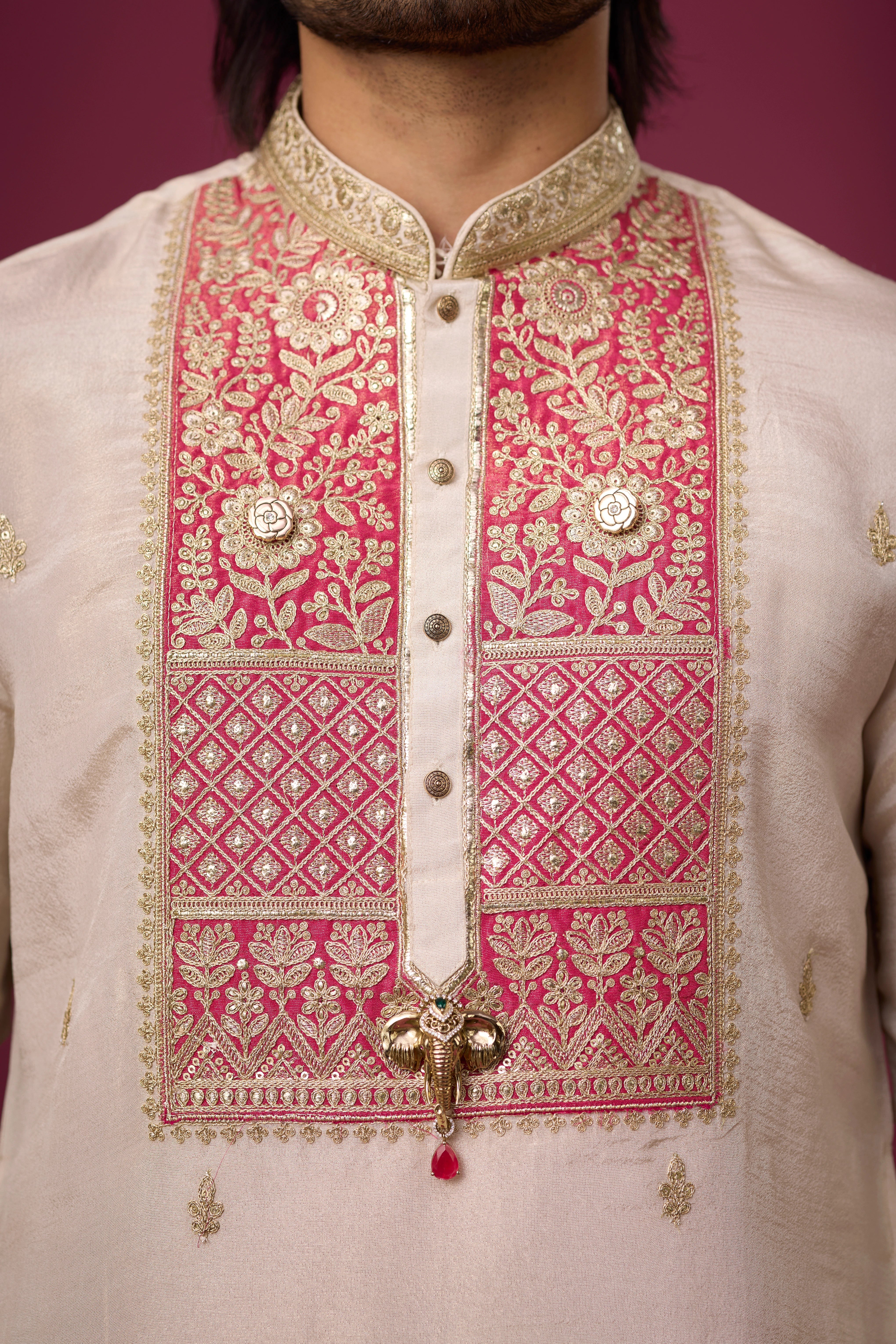 Off-White Rosé Heritage Embroidered Kurta Set