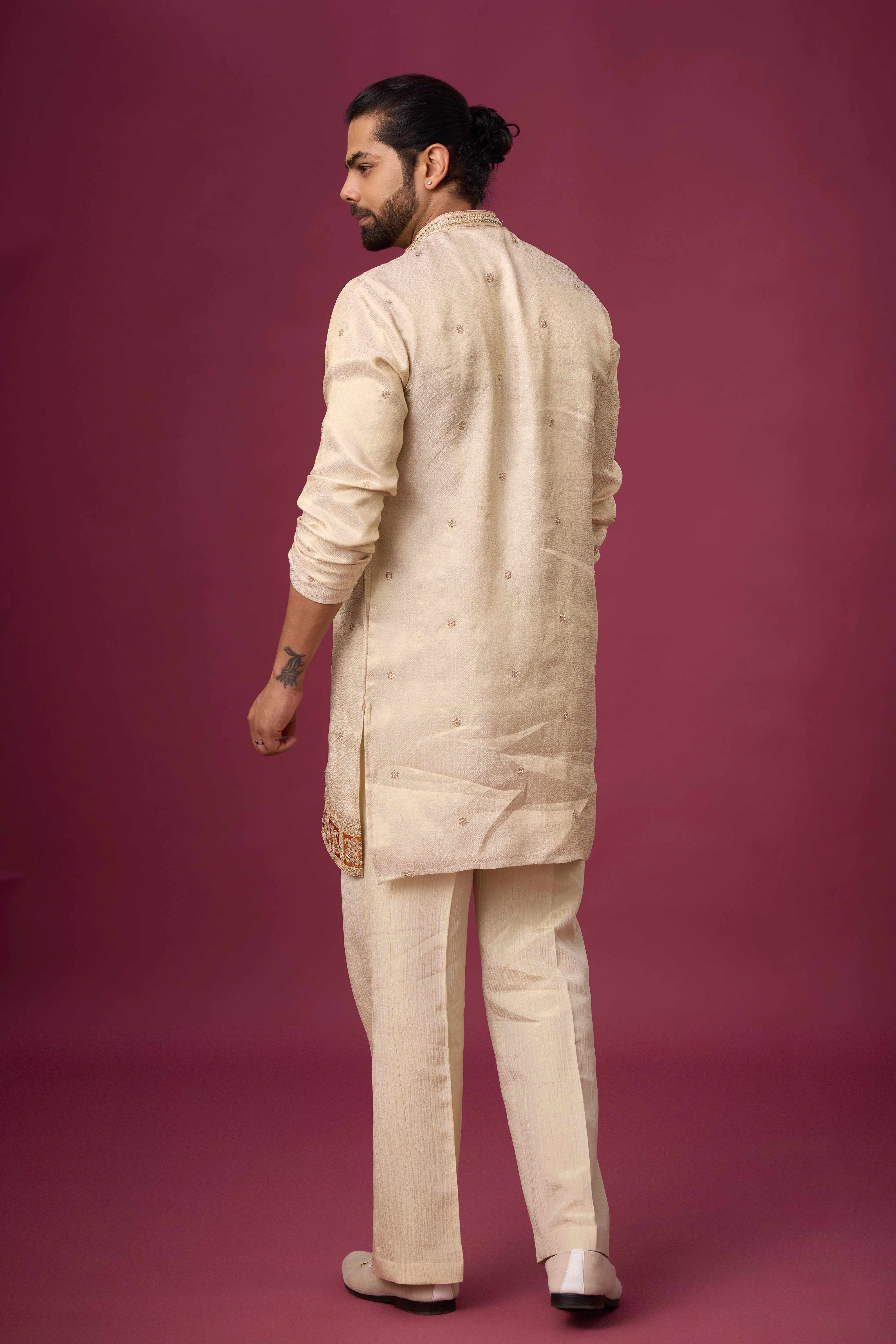 Ivory Heritage Embroidered Kurta Set