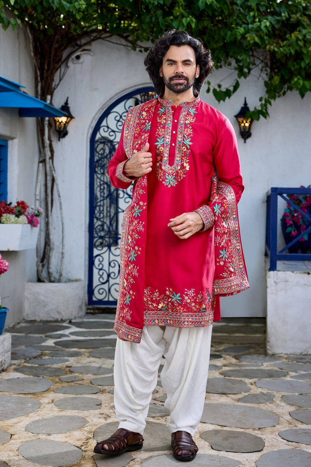 Buy embroidered kurta set
