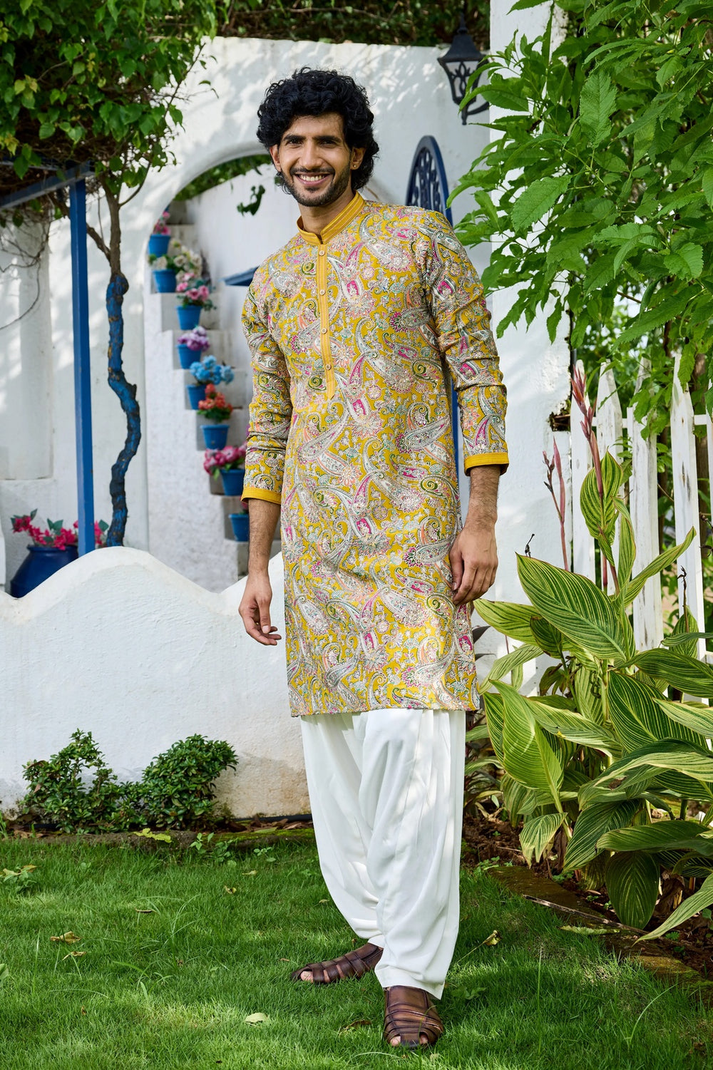 Men mehendi kurta set