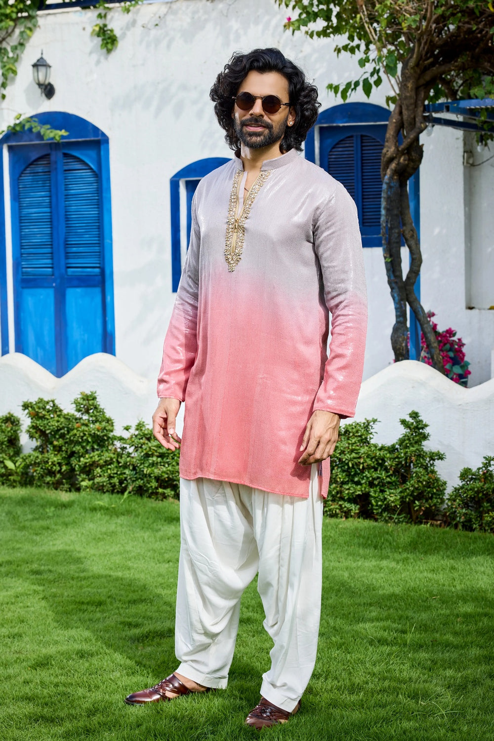 Men’s festive embroidered kurta