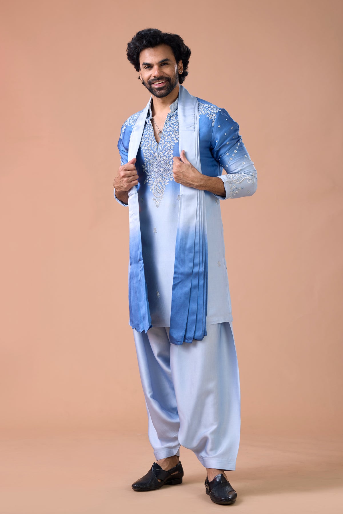 Buy men v-neck kurta