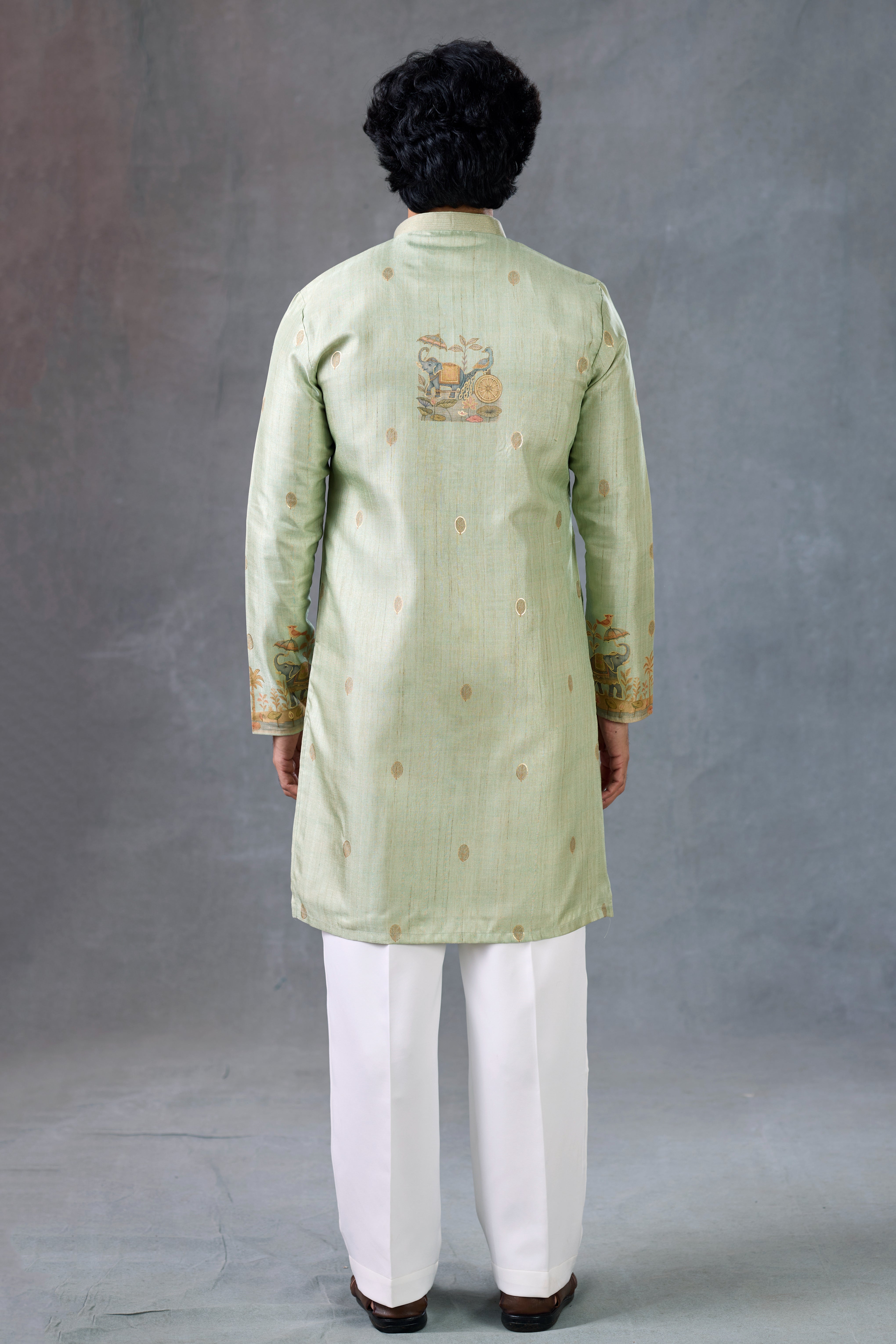 Men Ethnic Kurta Set